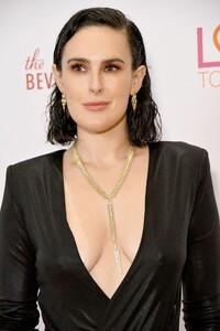 rumer-willis-2019-race-to-erase-ms-gala-5.jpg