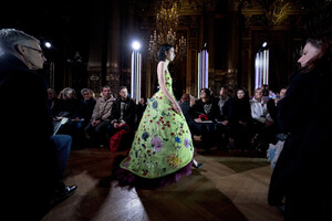 schiaparelli-hc-atm-rs19-2612.thumb.jpg.1ff212edeaf48a466979e213e25abc73.jpg