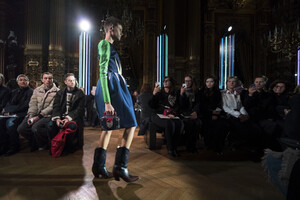 schiaparelli-hc-atm-rs19-2632.thumb.jpg.4a99eb7b0704eb3150ac3f71a7ae4599.jpg