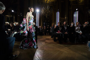 schiaparelli-hc-atm-rs19-2640.thumb.jpg.b9188551d29f5b1a99723788818d86d8.jpg
