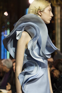 schiaparelli-hc-clp-rs19-2793.thumb.jpg.1c2f77807feb929d4a5833a2ebea0af7.jpg