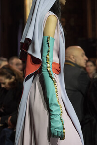 schiaparelli-hc-clp-rs19-2824.thumb.jpg.ce4c2546a8e90c809ab1fa820daf8c56.jpg