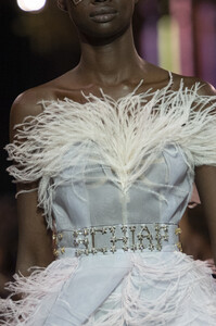 schiaparelli-hc-clp-rs19-3119.thumb.jpg.0349679962026c58c288b1f11be238e4.jpg