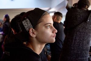 self-portrait-bks-m-rf19-9133.thumb.jpg.2dd6b96f0f5e1cb97bd8549716d29108.jpg