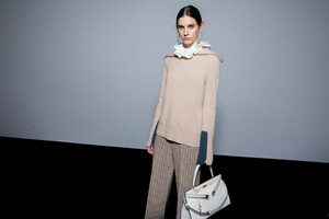 tory-burch-bks-g-rf19-5020.thumb.jpg.63509a0ec422227a0481119724cc239f.jpg