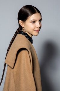 tory-burch-bks-g-rf19-5125.thumb.jpg.292818c879bc7ff6d6895656cc5fca9d.jpg