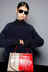 tory-burch-bks-g-rf19-5229.thumb.jpg.7c49a365a5bcff15345e5495f00fec9d.jpg