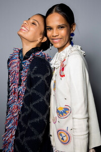 tory-burch-bks-g-rf19-5289.thumb.jpg.868af65f1ef95250e73e86fce934c639.jpg