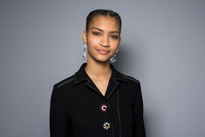 tory-burch-bks-g-rf19-5500.thumb.jpg.e75c29b55d84765c1520087c238b4989.jpg