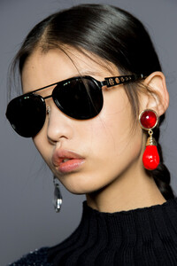 tory-burch-bks-v-rf19-3184.thumb.jpg.ee104249894856e6d34fc4ed200c9fa3.jpg