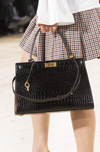 tory-burch-clp-rf19-2748.jpg