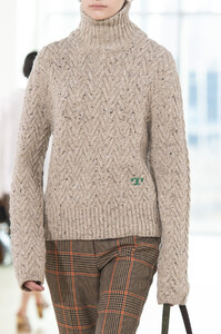 tory-burch-clp-rf19-2771.thumb.jpg.9b86059eaf6976dbf1a876566961485e.jpg