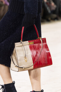 tory-burch-clp-rf19-3041.thumb.jpg.2d69b0aea2dbd63b43580b88e3ef66cb.jpg