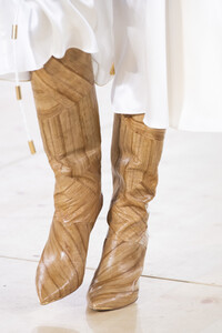 tory-burch-clp-rf19-3328.thumb.jpg.6706447d50959dcb3799e9eeebd477ce.jpg
