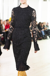 tory-burch-clp-rf19-3346.thumb.jpg.00a36a21b8a3661a2d5d7c44d4e4718c.jpg