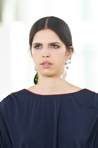 tory-burch-clp-rf19-3373.thumb.jpg.e338e48ba729ad93d0e0ffc5a63b27f2.jpg