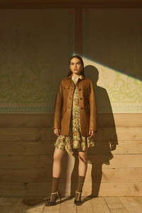 tory-burch-resort-2020-the-impression-009.thumb.jpg.b95dc782dc737d8b0f19356c74b0859d.jpg
