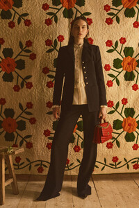 tory-burch-resort-2020-the-impression-018.thumb.jpg.de268d49214a6e53ed44452ca9f44690.jpg