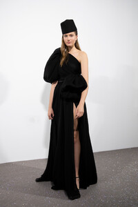 valli-hc-bks-m-rs19-1447.thumb.jpg.bec77d8609a157d201cc07f2ae55e980.jpg