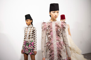 valli-hc-bks-m-rs19-1596.thumb.jpg.d7017fa8f757b43822bab8a45efb23a1.jpg