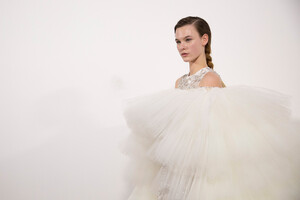 valli-hc-bks-m-rs19-1728.thumb.jpg.4a4087740963afd338f64b9cfcead8fb.jpg