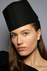 valli-hc-bks-v-rs19-7938.thumb.jpg.ebdbd3c01065b031ef47c3dcf62587d0.jpg