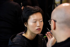 van-herpen-hc-bks-m-rs19-0194.thumb.jpg.980d7ef6a5afbbe214b1f6c92414817c.jpg
