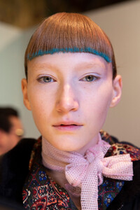 van-herpen-hc-bks-m-rs19-0228.thumb.jpg.a21d19c0a7f2d2b5e22943736dfc8e3c.jpg
