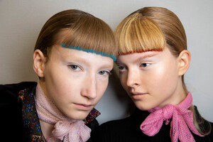 van-herpen-hc-bks-m-rs19-0262.thumb.jpg.edc161088d5d15d31ea6af0ee86f106b.jpg