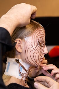 van-herpen-hc-bks-m-rs19-0295.thumb.jpg.f2f954ff0be27ebff960b7c846a9046e.jpg