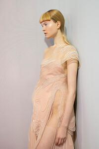van-herpen-hc-bks-m-rs19-0340.thumb.jpg.99923bb5141dab03e703d5305555bf18.jpg
