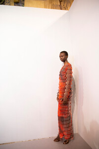 van-herpen-hc-bks-m-rs19-0406.thumb.jpg.672b002ac2cf0496e49d86593a632660.jpg