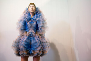 van-herpen-hc-bks-m-rs19-0494.thumb.jpg.ceedcb55f2cb8924fabb0df93a5ea24a.jpg