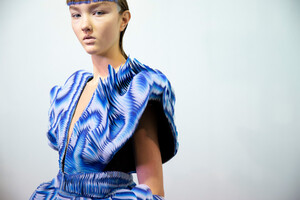 van-herpen-hc-bks-m-rs19-0570.thumb.jpg.f40f8455874d2c82e88f749cf5049f6d.jpg