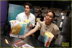 yara-shahidi-charles-melton-sun-fan-screening-nyc-16.JPG