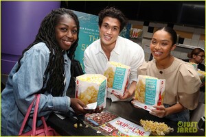 yara-shahidi-charles-melton-sun-fan-screening-nyc-19.JPG