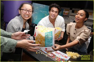 yara-shahidi-charles-melton-sun-fan-screening-nyc-20.JPG