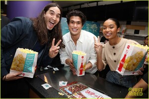 yara-shahidi-charles-melton-sun-fan-screening-nyc-21.JPG