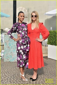 zoe-saldana-tiffany-co-event-09.thumb.jpg.127ed4a7319581ea80ecfb5a2dbf9677.jpg