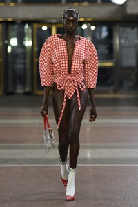 00001-AREA-2019-READY-TO-WEAR.thumb.JPG.696616139192c42ee70a37f261e2c683.JPG