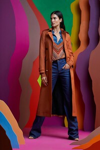 00004-Altuzarra-Resort-2020.thumb.jpg.cfc7a86310fd0d5c3c12e5844ed5e558.jpg