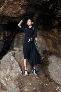 00004-Off-White-Resort-2020-credit-Brett-Lloyd.thumb.jpg.79509e06b57128fa1445f497fc4d1164.jpg
