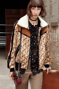 00006-coach-1941-resort-20.thumb.jpg.6682774d95f9ec133a6ed2cfe2ef34d2.jpg