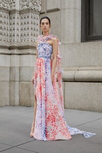 00006-prabal-gurung-resort-20-credit-Jin-and-Dana.thumb.jpg.b69ef138db7c98330efefdf01e5a743c.jpg