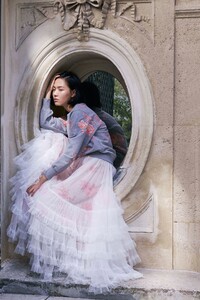 00010-Giambattista-Valli-Resort-2020.thumb.jpg.2c8afcd45a40bb80b14f67daa2aedf07.jpg
