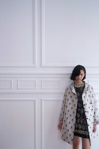 00013-Giambattista-Valli-Resort-2020.thumb.jpg.13f82b4d0894dc4ea4a53eb425e1567b.jpg