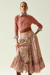 00014-ETRO-Resort-20-credit-Mel-Bles.thumb.jpg.6dc6db00bef3a387316ae7288f65757e.jpg