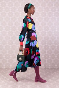 00014-kate-spade-resort-20.thumb.jpg.fa7f4bf43b5049b11801ad97dcfb6403.jpg