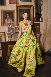 00014-marchesa-resort-20.thumb.jpg.9c298ca0192494cbfb3376dbf06974d1.jpg