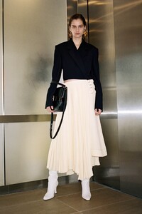00014-proenza-schouler-resort-20-credit-Pierre-Ange-Carlotti.thumb.jpg.1ac017fa5976b89c9cffe39d7c0034cb.jpg